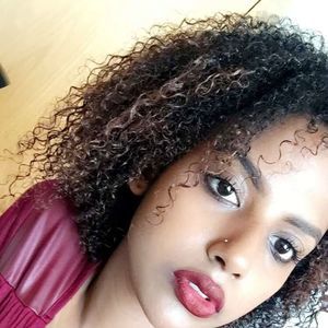 Meet your Posher, Fatia